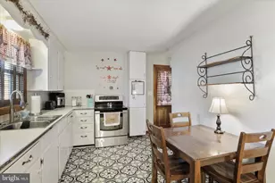 255 W Marathon Pl, Romney, WV 26757 - Photo 14