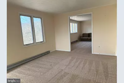 7432 Slanesville Pike, Points, WV 25437 - Photo 8