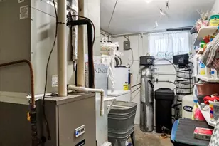 146 Miracle Dr, Springfield, WV 26763 - Photo 20