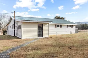 146 Miracle Dr, Springfield, WV 26763 - Photo 30