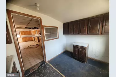 9492 Cumberland Road, Springfield, WV 26763 - Photo 8