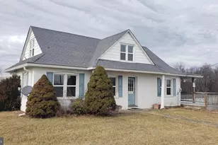 19 Laverne Dr, Augusta, WV 26704 - Photo 1