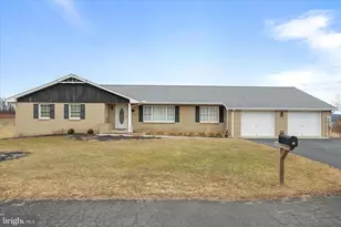 82 Velvet Dr, Romney, WV 26757 - Photo 2