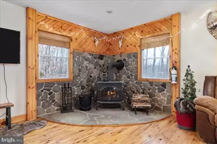 165 Buck Run Rd, Delray, WV 26714 - Photo 8