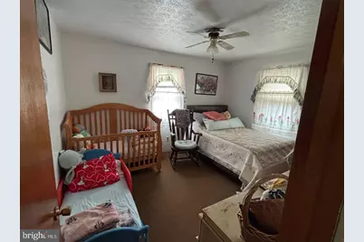 6395 Springfield Pike, Points, WV 25437 - Photo 8