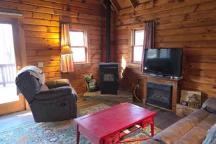 4605 Critton-Owl Hollow Rd, Paw Paw, WV 25434 - Photo 12