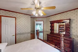 566 Wild Apple Ln, Paw Paw, WV 25434 - Photo 48