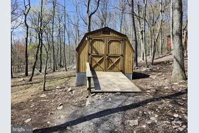 566 Wild Apple Lane, Paw Paw, WV 25434 - Photo 6