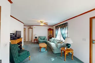 566 Wild Apple Ln, Paw Paw, WV 25434 - Photo 38