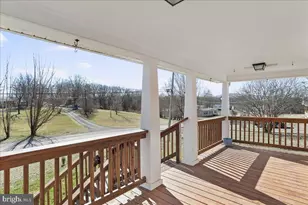 17 Turkey Hl Rd, Augusta, WV 26704 - Photo 2