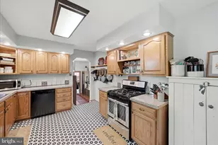 330 Sideling Mtn Dr, Slanesville, WV 25444 - Photo 6