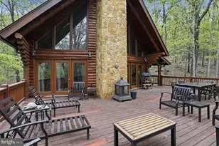 355 Hemlock Ct, Paw Paw, WV 25434 - Photo 4