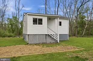 216 Cedar River Ln, Augusta, WV 26704 - Photo 2