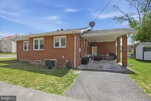 189 N High St, Romney, WV 26757 - Photo 2