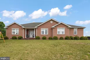 106 Waterview Dr, Capon Bridge, WV 26711 - Photo 4