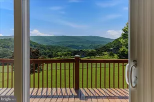 1054 River Bend Dr, Paw Paw, WV 25434 - Photo 38