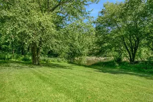1054 River Bend Dr, Paw Paw, WV 25434 - Photo 74