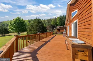 1054 River Bend Dr, Paw Paw, WV 25434 - Photo 18