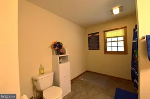 945 White Oak Trail, Paw Paw, WV 25434 - Photo 22