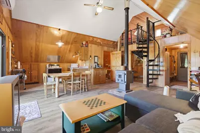 257 York Crescent, Capon Bridge, WV 26711 - Photo 4