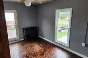 521 W Main St, Romney, WV 26757 - Photo 10