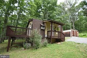 586 Cardinal View Rd, Paw Paw, WV 25434 - Photo 24