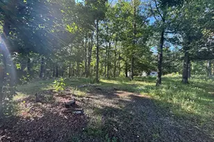 2 Kenwis Dr, Paw Paw, WV 25434 - Photo 10
