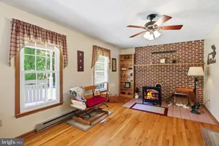 6180 Slanesville Pike Rd, Points, WV 25437 - Photo 8