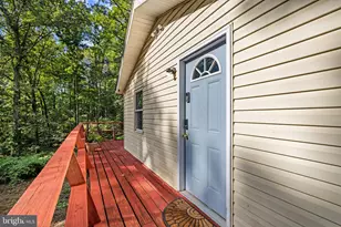 1454 Pin Oak Rd, Paw Paw, WV 25434 - Photo 10