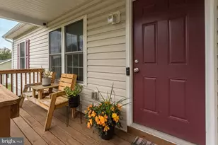 86 Hampshire House Dr, Yellow Spring, WV 26865 - Photo 2