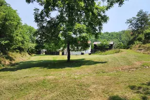 4078 Purgitsville Pike, Purgitsville, WV 26852 - Photo 20