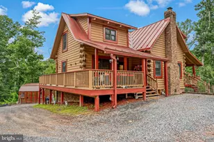 1305 Whispering Pines Rd, Slanesville, WV 25444 - Photo 2