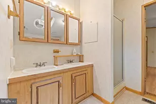 6426 Paw Paw Rd, Paw Paw, WV 25434 - Photo 12