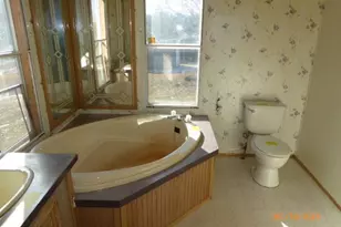 183 Sherman Dr, Augusta, WV 26704 - Photo 8