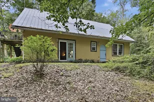506 Strawberry Ln, Augusta, WV 26704 - Photo 1
