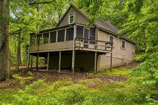 903 Pin Oak Rd, Paw Paw, WV 25434 - Photo 2