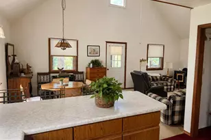 903 Pin Oak Rd, Paw Paw, WV 25434 - Photo 4