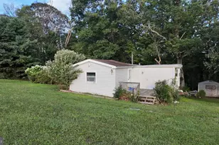 607 Feller Dr, Levels, WV 25431 - Photo 2