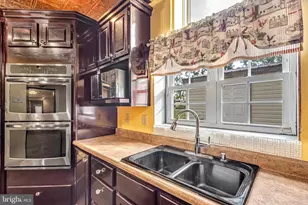 8303 Cumberland Rd, Springfield, WV 26763 - Photo 32