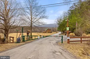 2368 Crossings View Rd, Paw Paw, WV 25434 - Photo 58