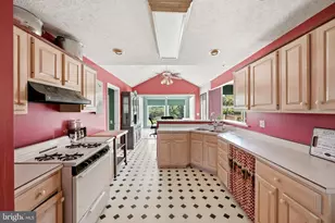 8570 Bloomery, Paw Paw, WV 25434 - Photo 20