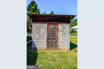 467 Center Avenue, Romney, WV 26757 - Photo 8