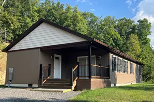 280 Clara Davis Ln, Augusta, WV 26704 - Photo 2