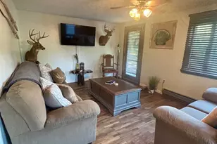 9139 Cumberland Rd, Springfield, WV 26763 - Photo 12
