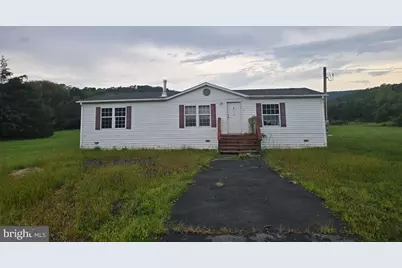 305 N River Run Boulevard, Delray, WV 26714 - Photo 14