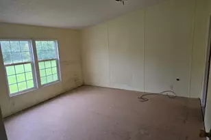 305 N River Run Blvd, Delray, WV 26714 - Photo 8