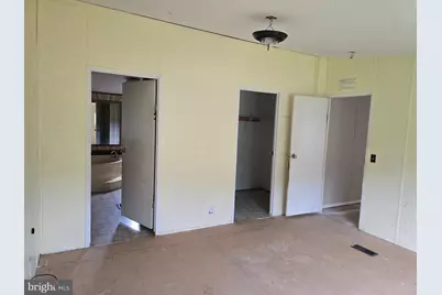 305 N River Run Boulevard, Delray, WV 26714 - Photo 22