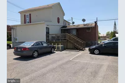 301 North George Street, Charles Town, WV 25414 - Photo 18