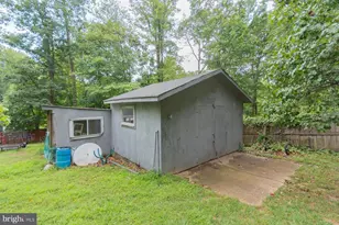 1227 Rolling Ln, Harpers Ferry, WV 25425 - Photo 30