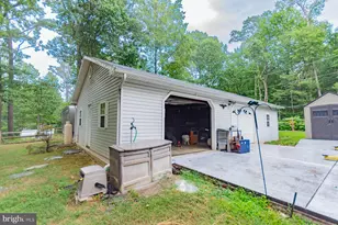 1227 Rolling Ln, Harpers Ferry, WV 25425 - Photo 38